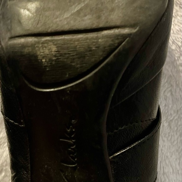 Clarks Bendable Ankle Boots Black - Picture 4 of 5